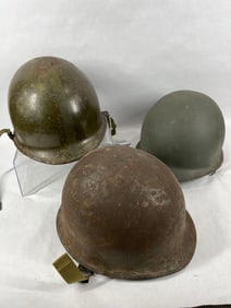 3 US M1 Military Helmets