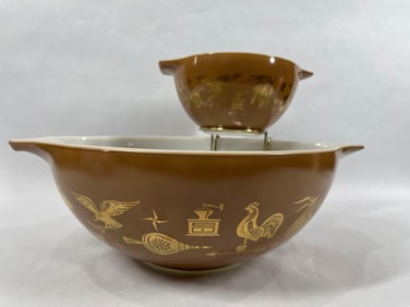 Early American Pyrex Cinderella Mixing Bowls and Dip Stand