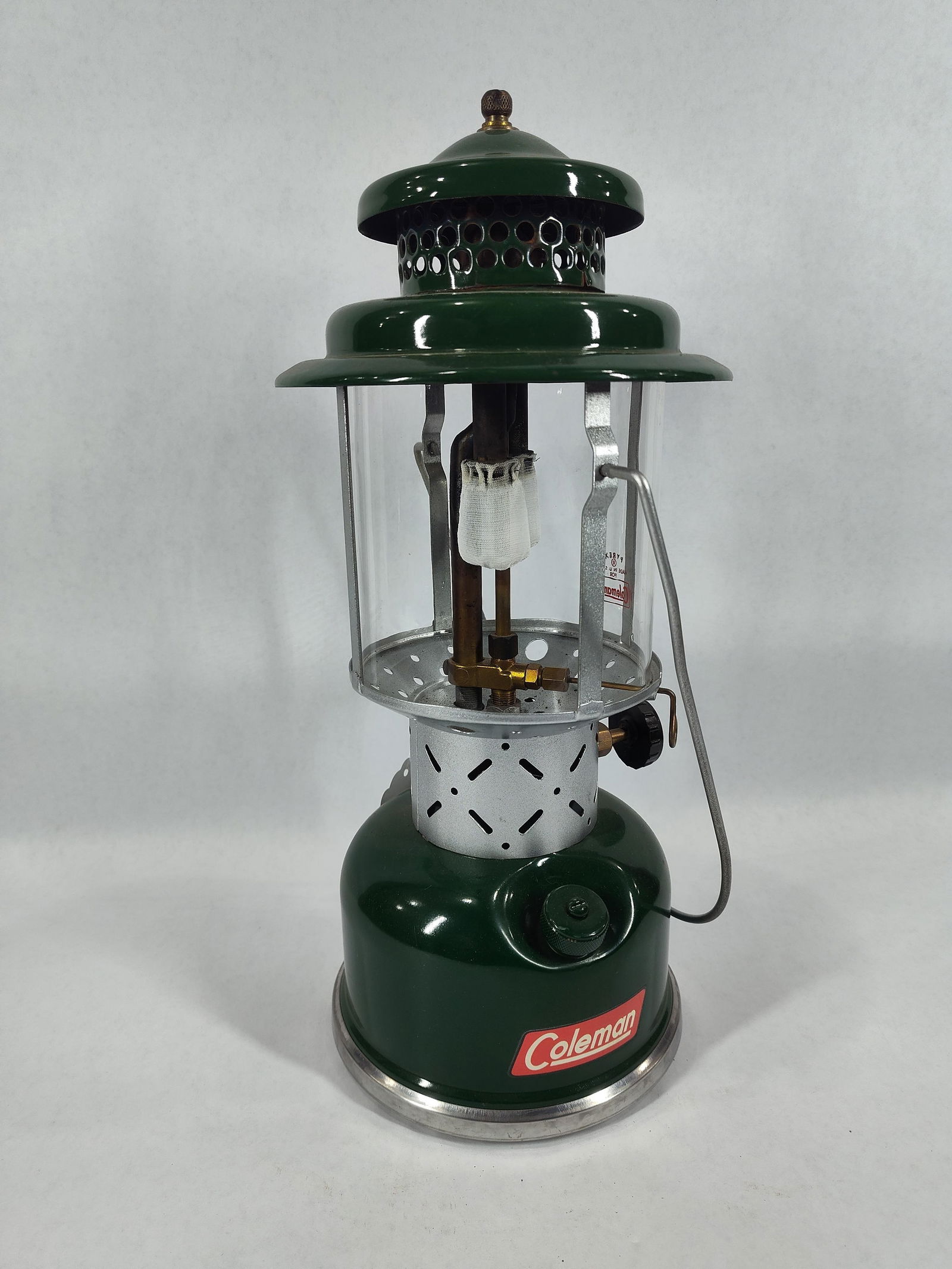 Coleman 220E Double Mantle Lantern (1 of 7)