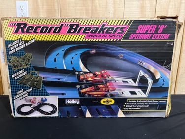 Record Breaking Super Speedway Racetrack