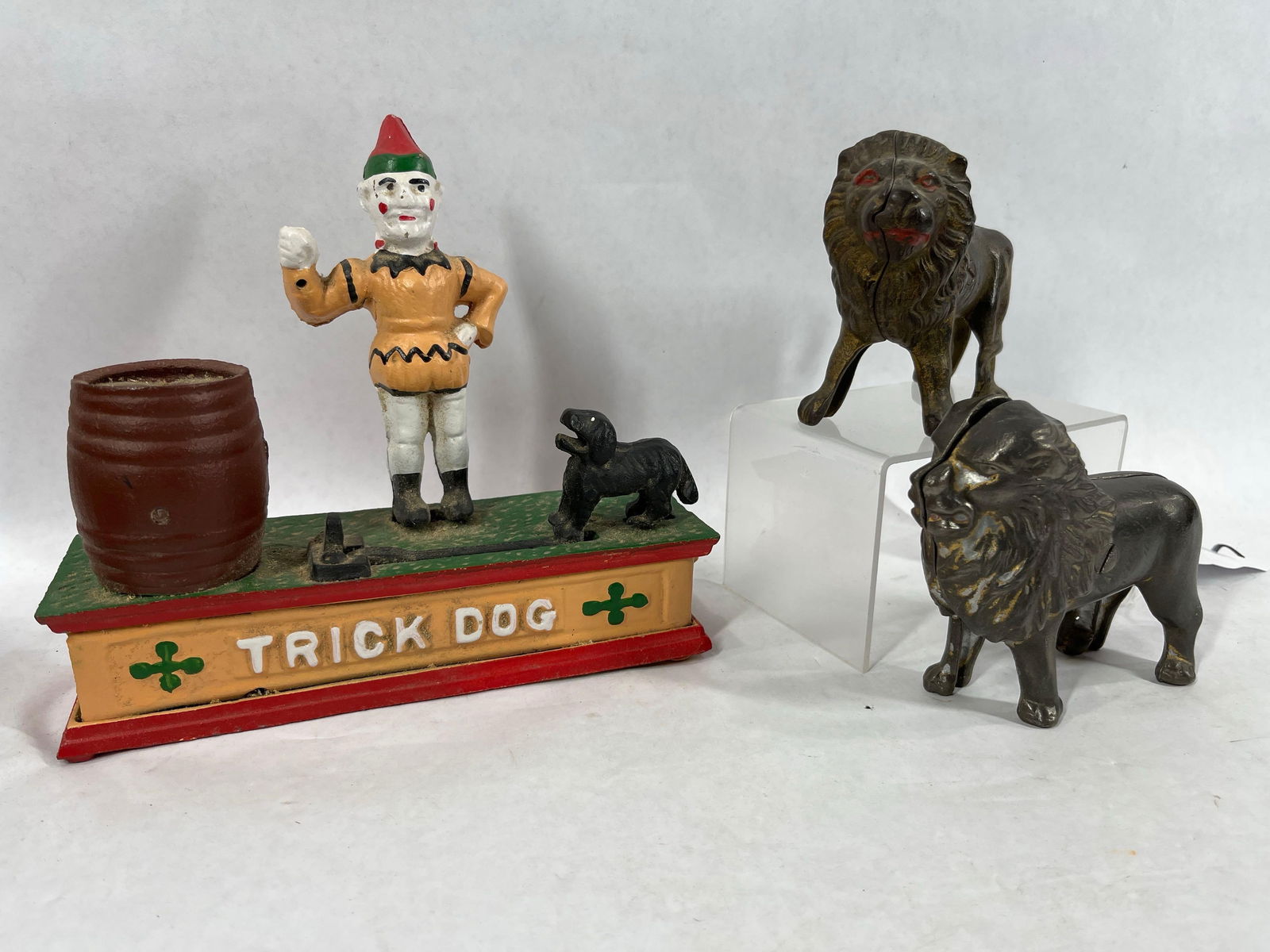 Cast Iron Coin Banks (1 of 6)