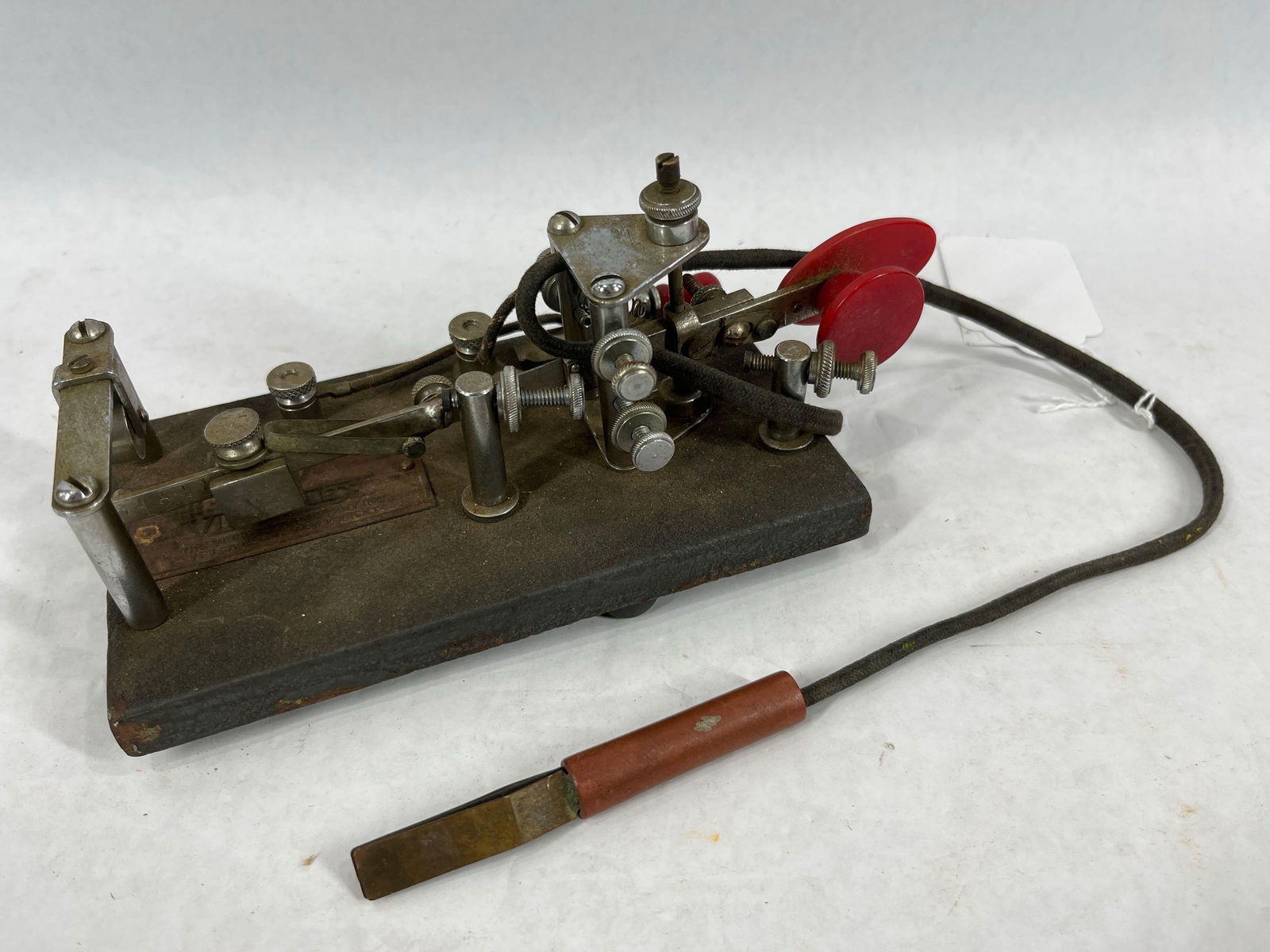 Vibroplex Bug Telegraph Key (1 of 4)