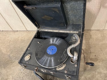 Silvertone Super De Luxe Record Player
