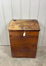 Primitive coffee/potatoe bin