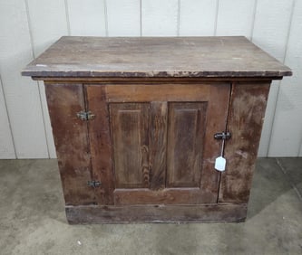 Farmhouse Country Single door cabinet
