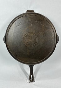 Excellent Griswold #14 cast iron skillet