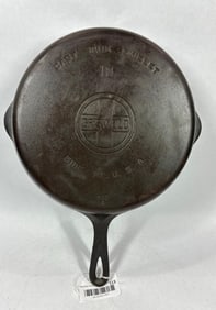 Griswold #10 cast iron skillet