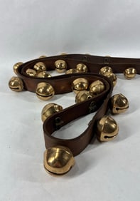 Strand of brass sleigh bells