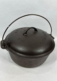 Griswold #9 Tite-Top Dutch Oven