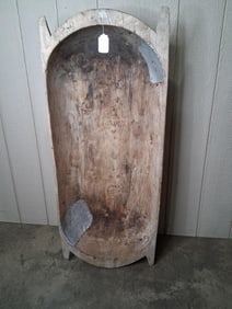 Large primitive trencher