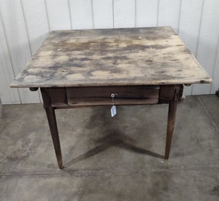 Early primitive 1 drawer table