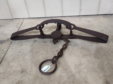 S. Newhouse No.5 Bear Trap