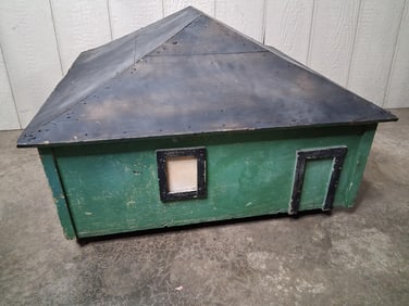 Early primitive model barn or house