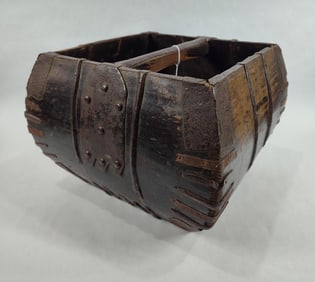 Primitive Grain Bucket