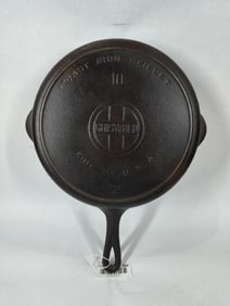 Griswold #10 cast iron skillet