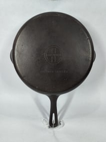 Griswold #9 cast iron skillet