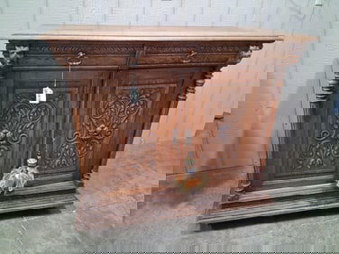 Fancy 19th century Carved Oak French Buffet