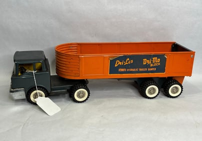 Structo Hydraulic Trailer Dumper