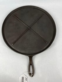 Griswold #10 cast iron griddle
