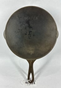 Wapak #7 cast iron skillet