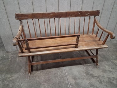 Early Mammy Bench