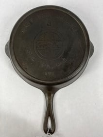 Griswold #6 cast iron skillet