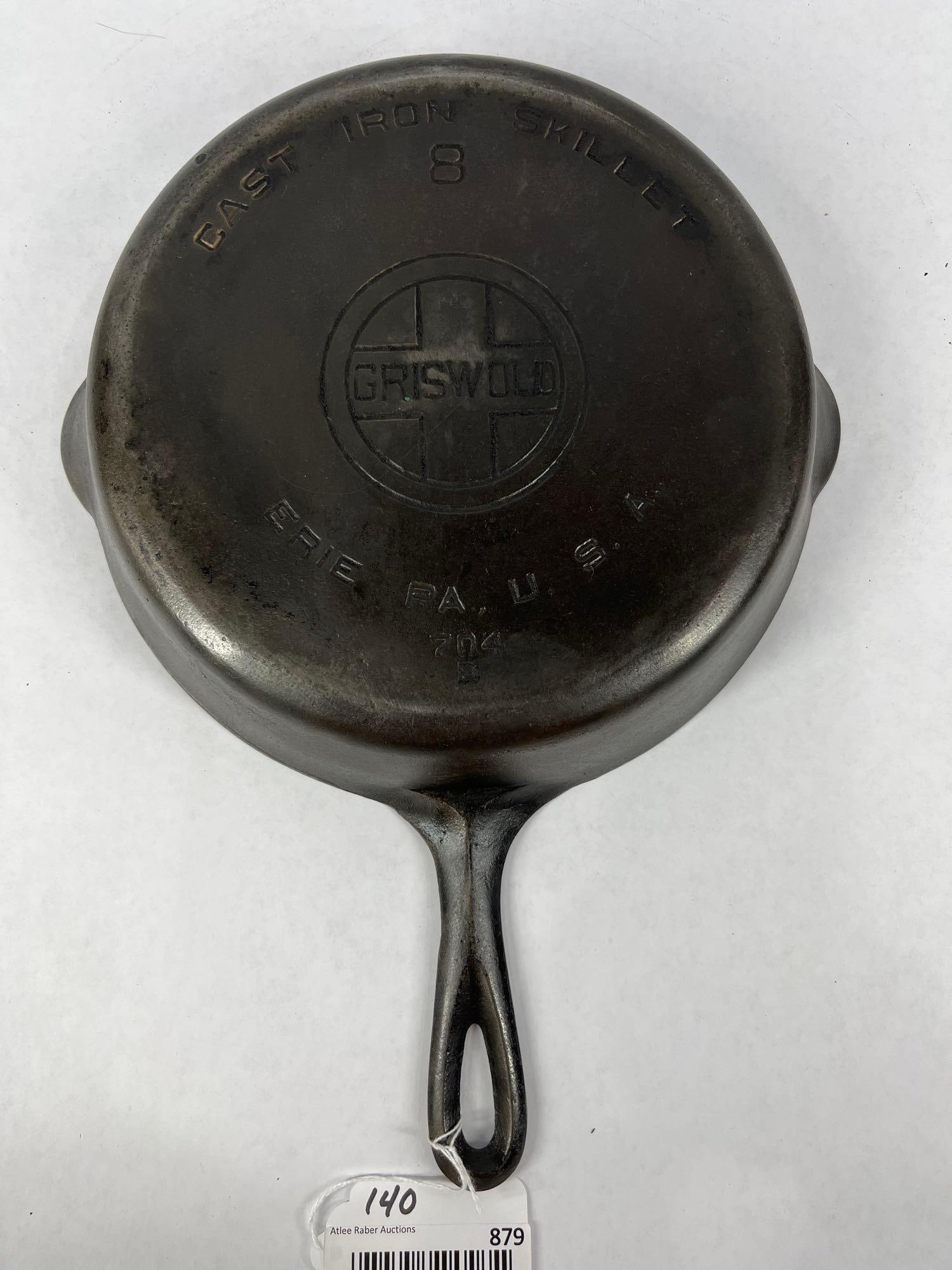 Griswold #8 cast iron skillet (1 of 4)