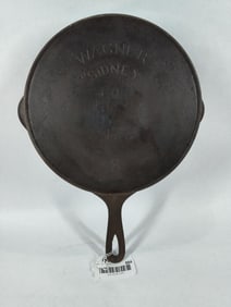 Wagner Sidney #8 cast iron skillet