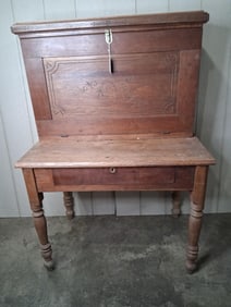 Early American 2pc Drop Front Plantation Desk
