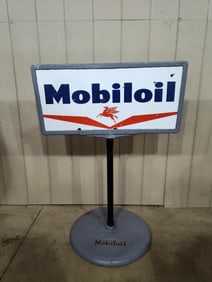 DSP Mobiloil curb sign