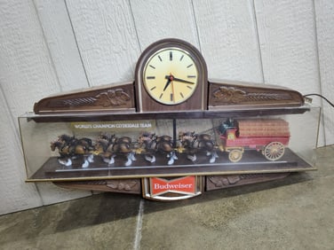 Budweiser Clydesdale lighted clock