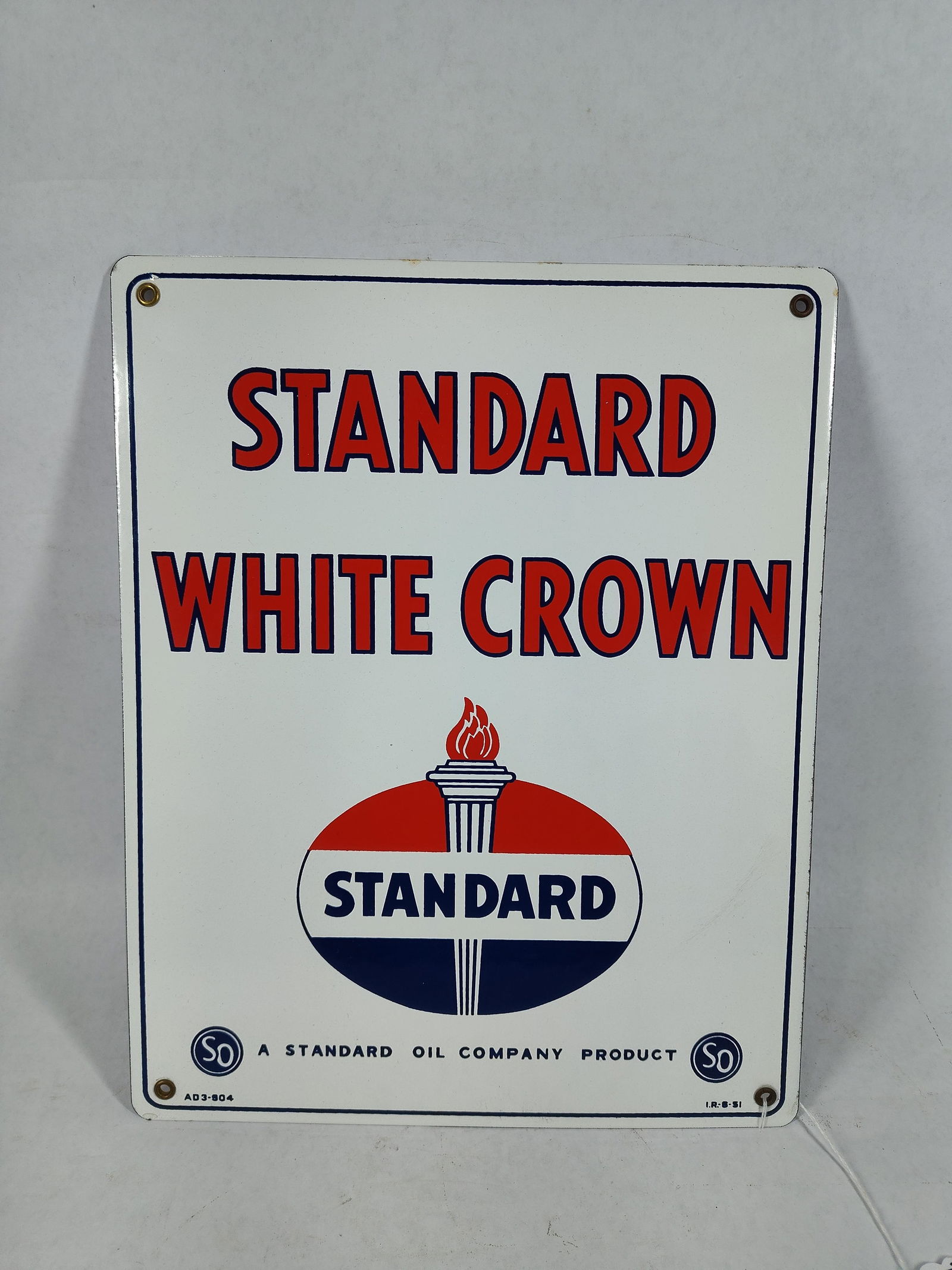 SSP Standard White Crown pump plate (1 of 6)