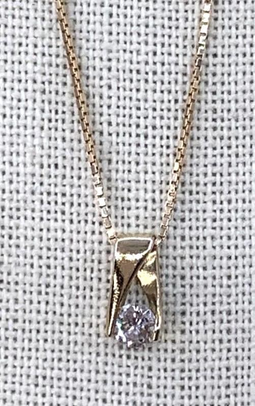 Modernist 14k Yellow Gold Diamond Solitaire Pendant on 14k Gold Italian Box Chain: 14k hallmark on the Italian chain, pendant tested 14k, faceted 4mm Diamond gemstone, 2.6 gram combined weight, 18" chain circumference.