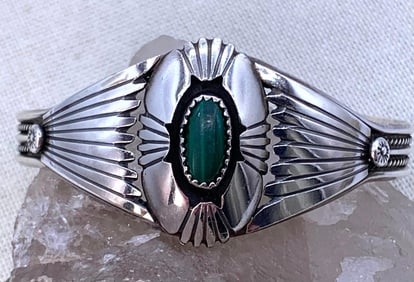 Superb CS Signed Native American Crafted Sterling Silver & Malachite Cuff Bracelet