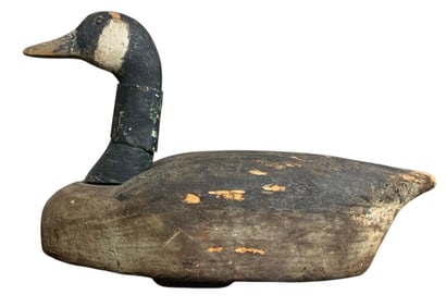 Antique Primitive Hand Painted Wood Goose Early Hunting Decoy