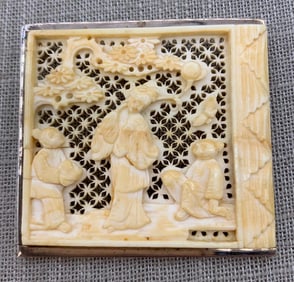 10k Gold Framed Intricately Pierced and Carved Antique Chinese Plaque Pendant