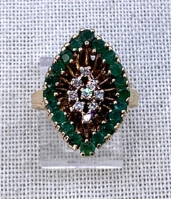 14k Yellow Gold, Emerald & Diamond Vintage Undulating Edge High Rise Glamour Cocktail Ring