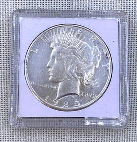 1925 S Silver Peace Dollar US $1 Coin