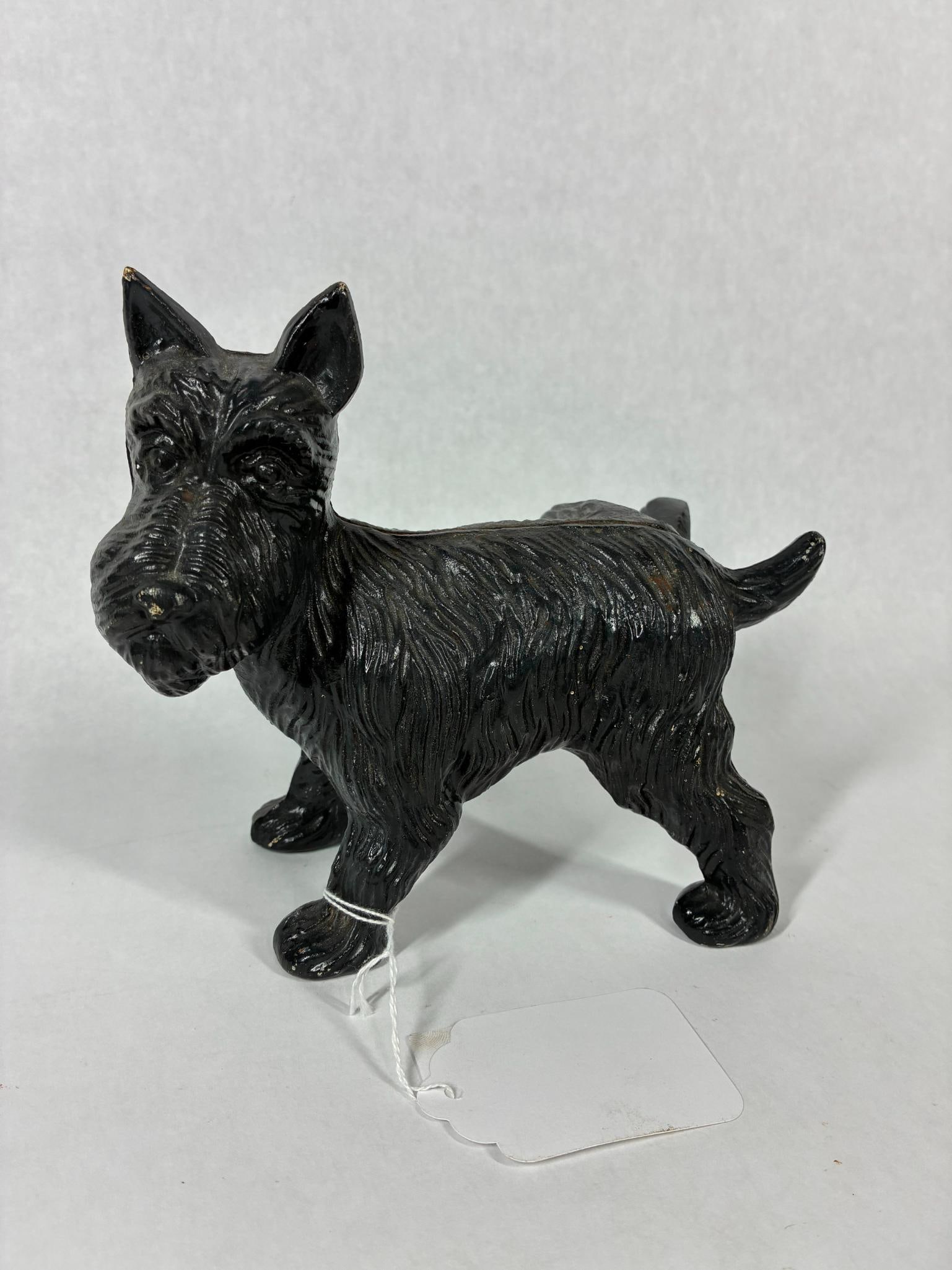 Band Wagon Inc. Cast Iron 1987 Peeing Scottie Door Stop: Great overall vintage condition
