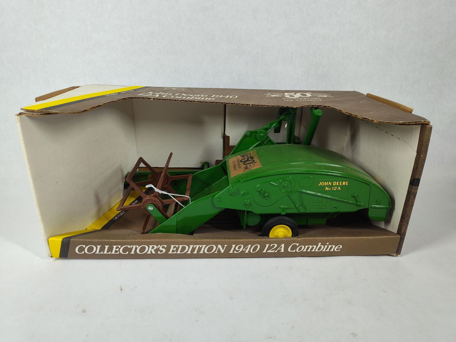 Ertl John Deere 1940 50th Anniversary HD 12A Combine: NOS?1/16 Scale?Stock no. 5601