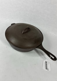 Unmarked Cast Iron No. 8 Chicken Fryer with Heat / Fire Ring and Lid