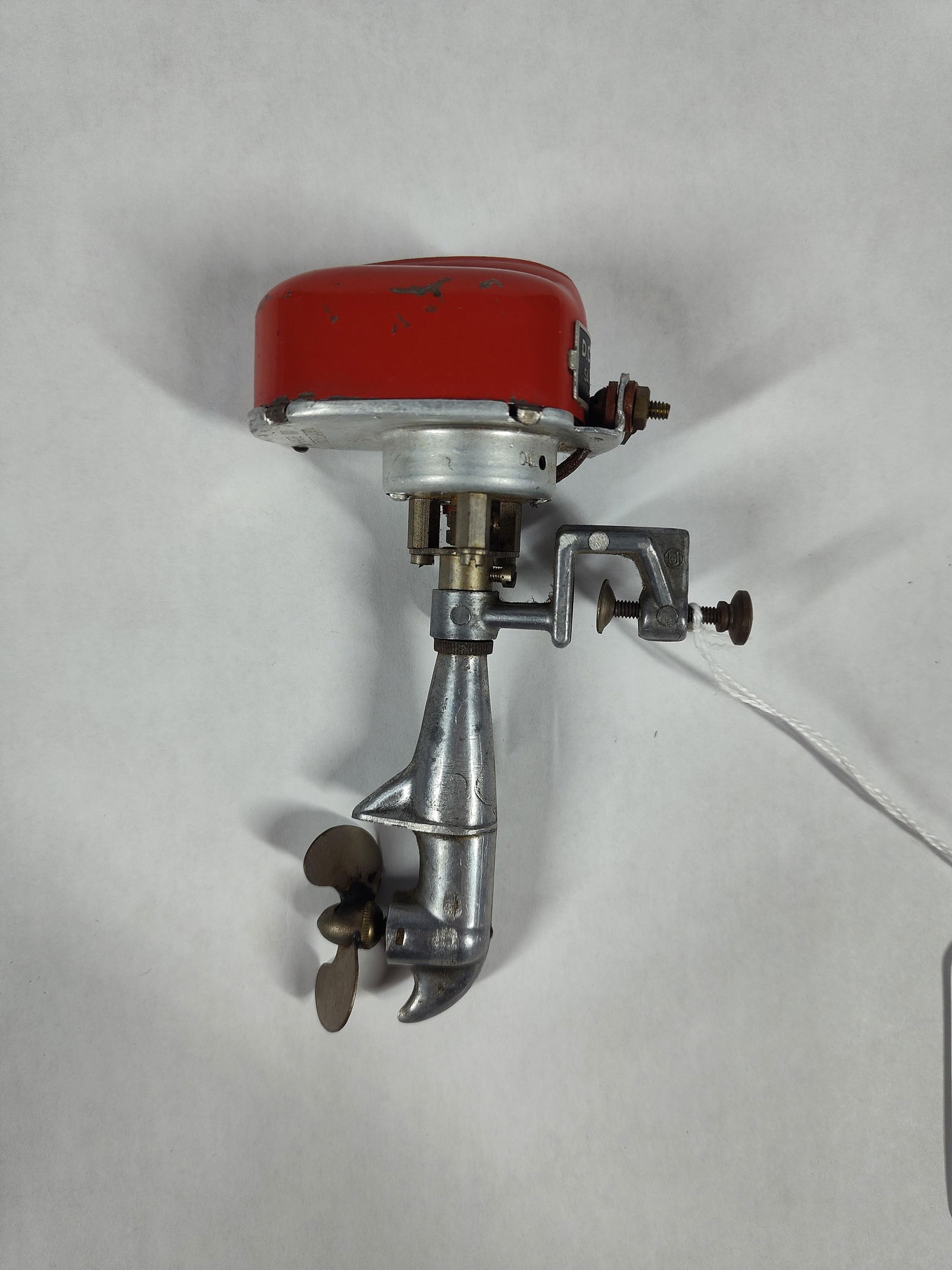 Sakai DC Outboard Miniature Motor: Seisakusho Japan, made in occupied Japan. 5 inches long