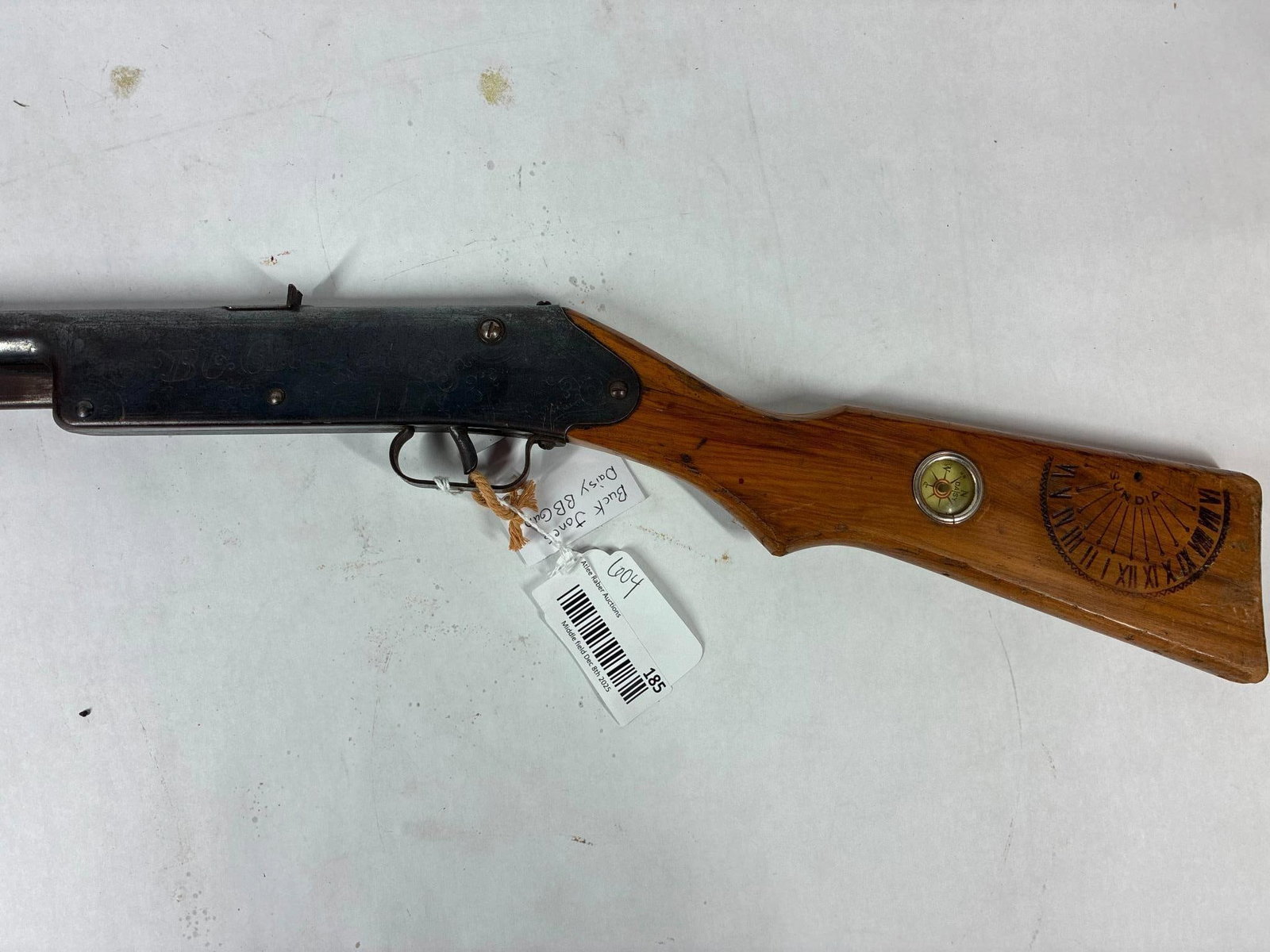 Daisy Buck Jones Inscribed Wood Stock Compass BB Gun: great overall condition with all parts moving freely as should 