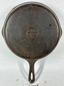 Griswold Small Block Logo No. 8 Skillet
