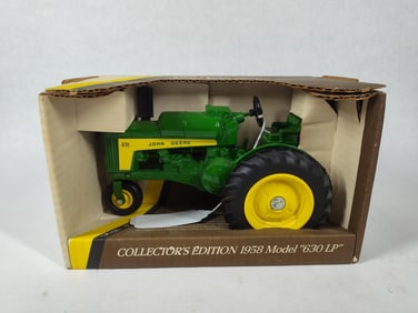 Ertl John Deere NF 1958 Model 630 LP Collector Blueprint Replica Edition Tractor