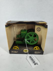 Ertl John Deere Model E Vintage Gasoline Engine Model Blueprint Replica Edition