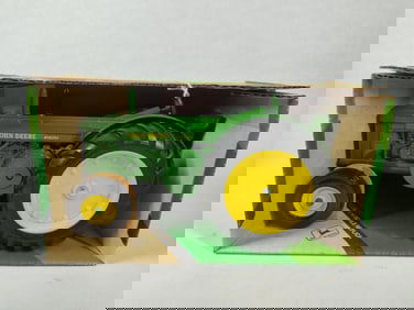 Ertl John Deere Model R WF Diesel Tractor