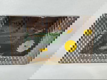 Ertl John Deere NF Model 4020 Restoration Tractor and Accessories