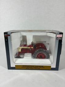 Spec Cast IH 340 Gas WF Tractor