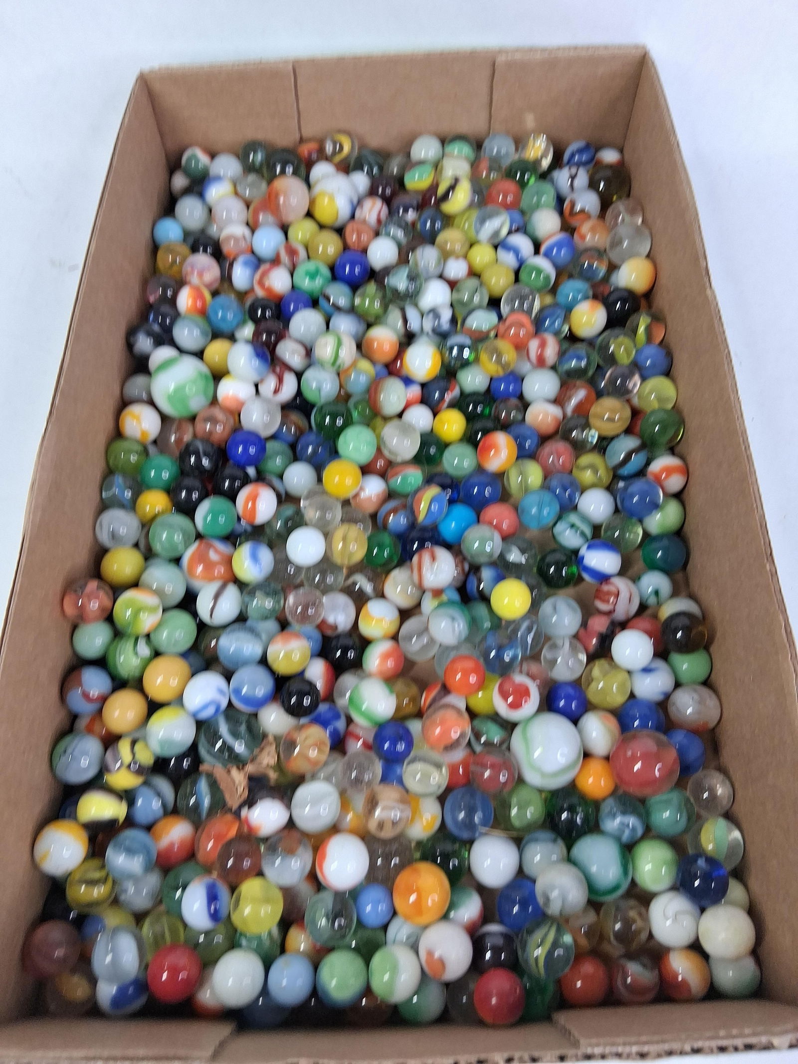 Tigers Eye, Glass, and Uranium Marbles (1 of 7)